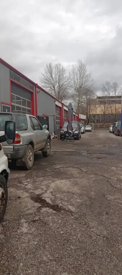 Акумулаторен център и Автосервиз Сакар 90 MONBAT