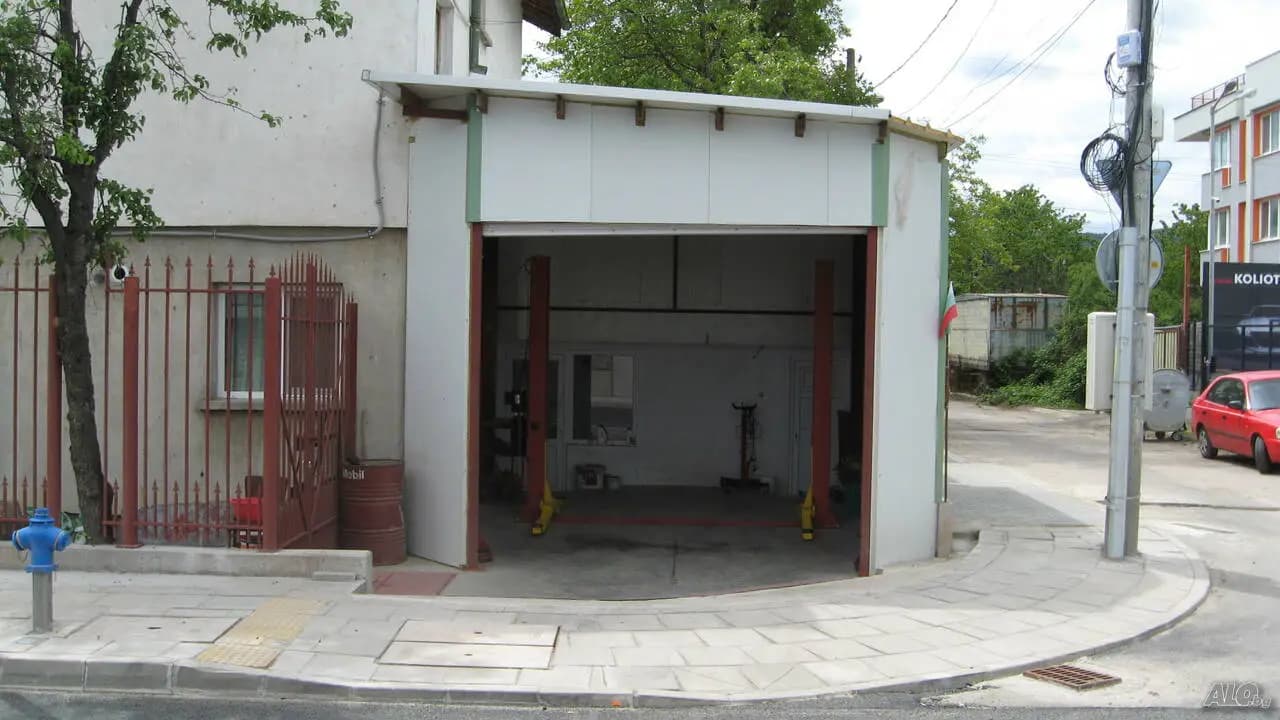 Автосервиз и магазин за авточасти"AutoM"