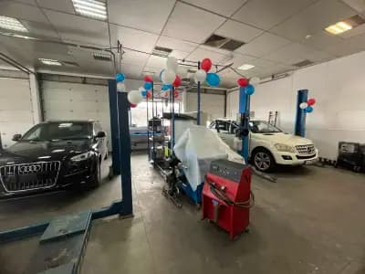 Автосервиз "Д енд Д трейд" ЕООД Люлин