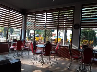 Cafe-Club Deja-vu
