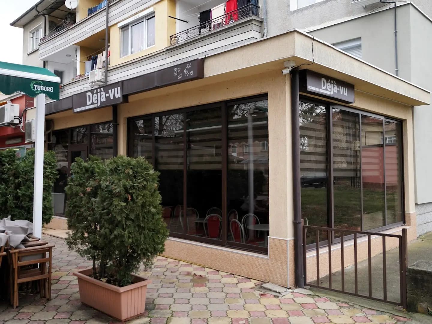 Cafe-Club Deja-vu