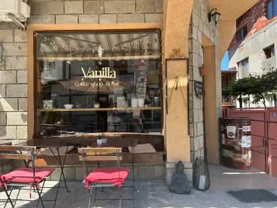 Vanilla Coffee Shop and Bar