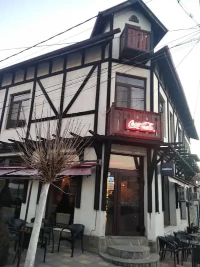 Cafe & Bar Migo