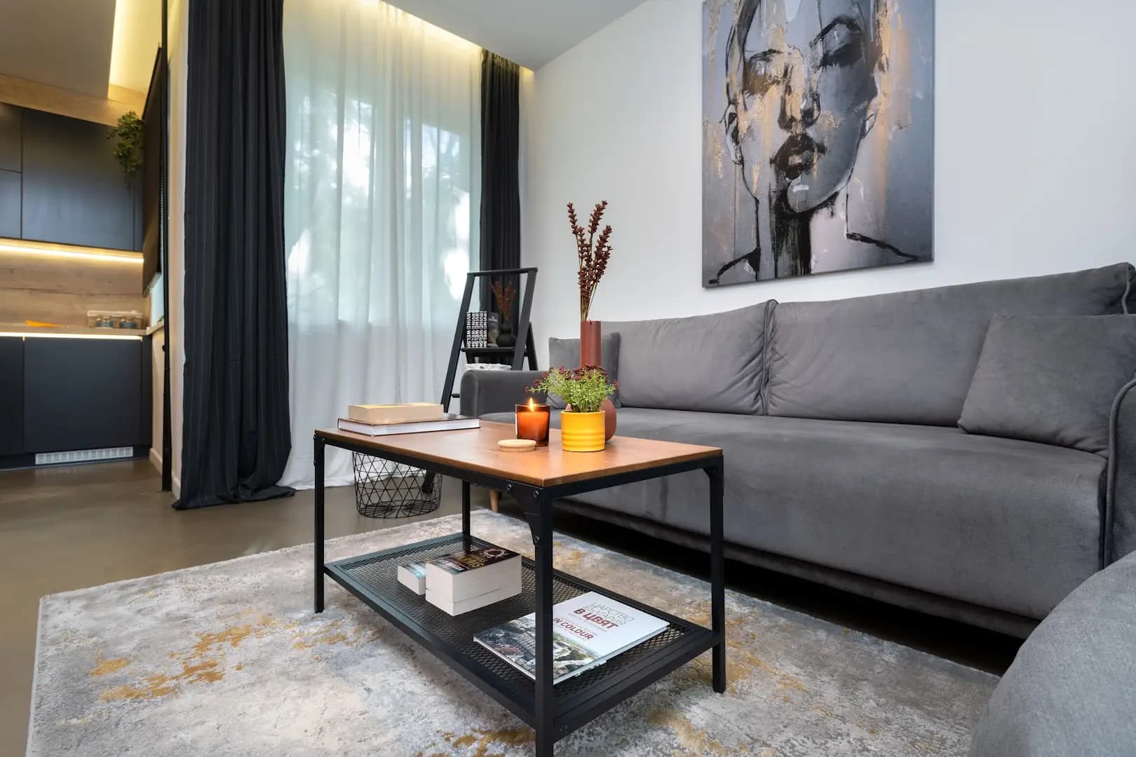 The Grey аpARTment