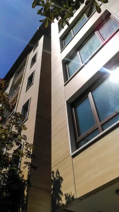 DERELLI Business Apartment