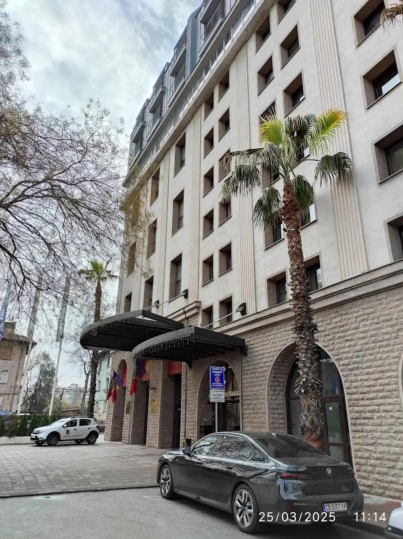 Capital City Center Apart Residence
