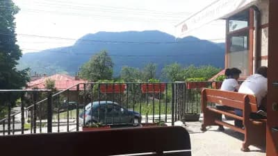 Хотел Четири Сезона