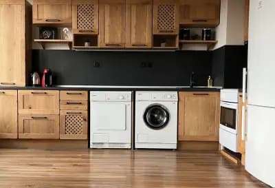 Tarnovo Studios City Center