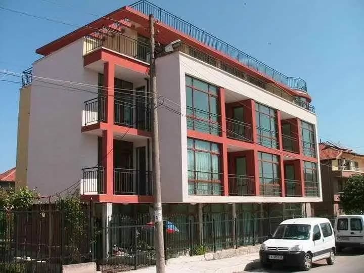 Апартаменти Леа