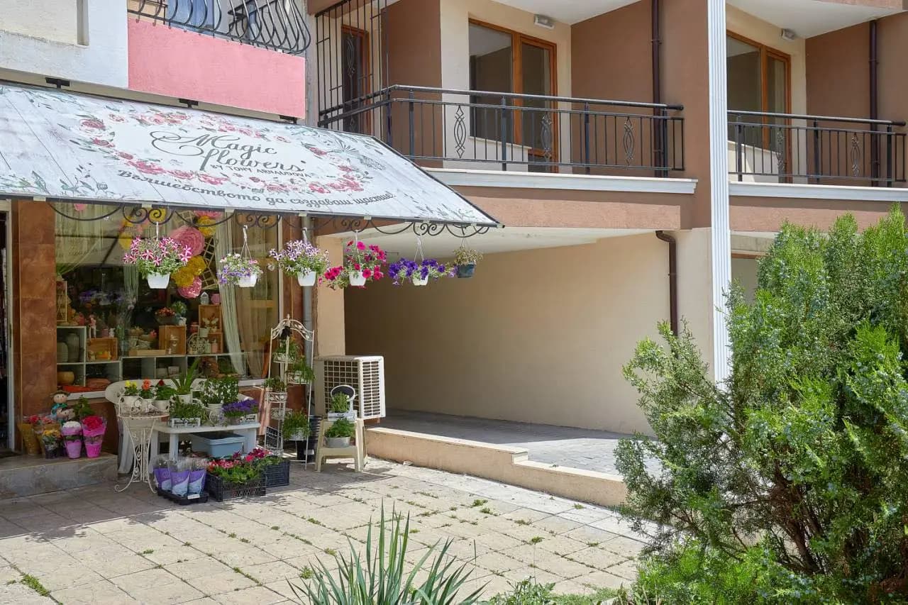 RELAX CENTER Burgas & Free PARKING