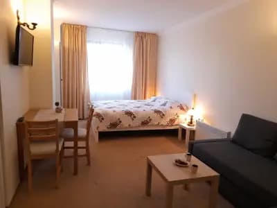 Poppy Apartments - Great View Apartment near Gondola Bansko