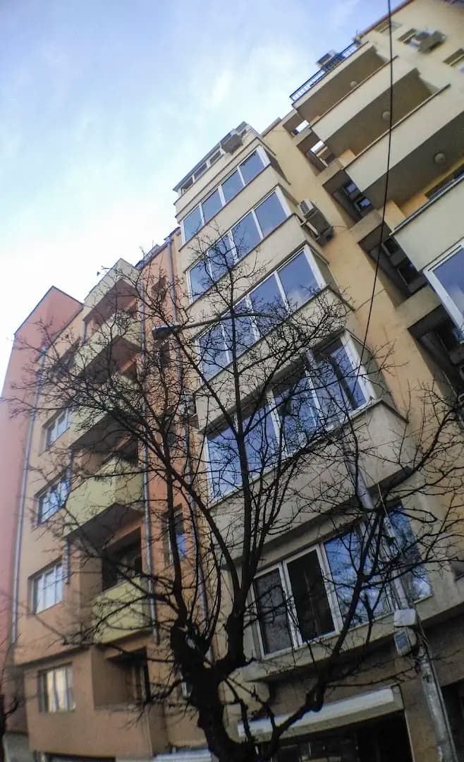 DERELLI Compact Apartment