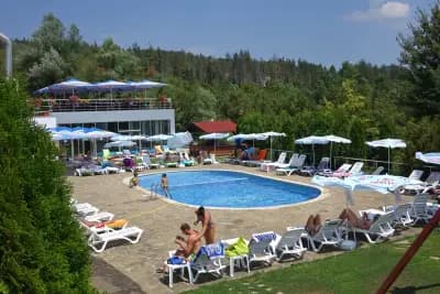 Хотелски комплекс Релакс КООП
