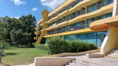 Hotel Ambassador - Free Parking