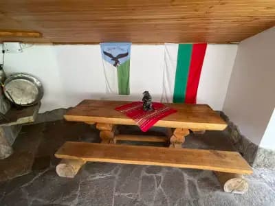 Стойчовата къща