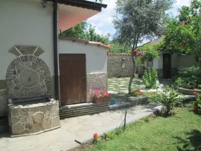 Къща Ивайла