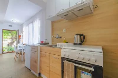 Къща за гости "Виктория" / Guest House "Victoria"