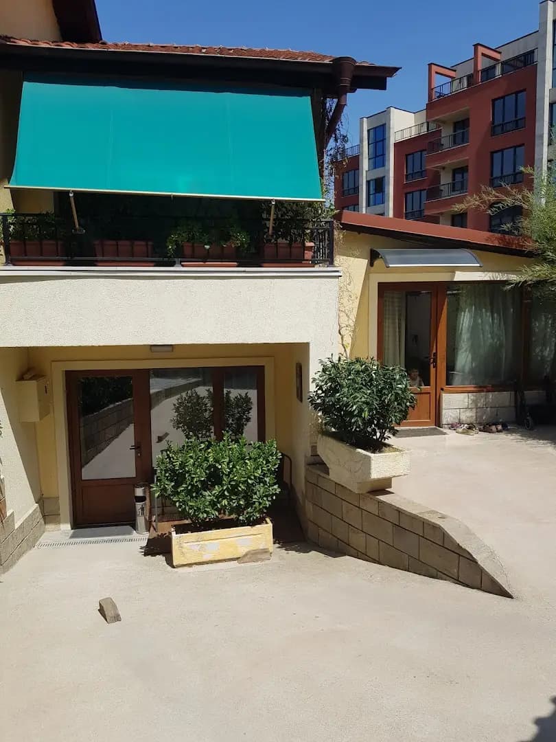 Urban House