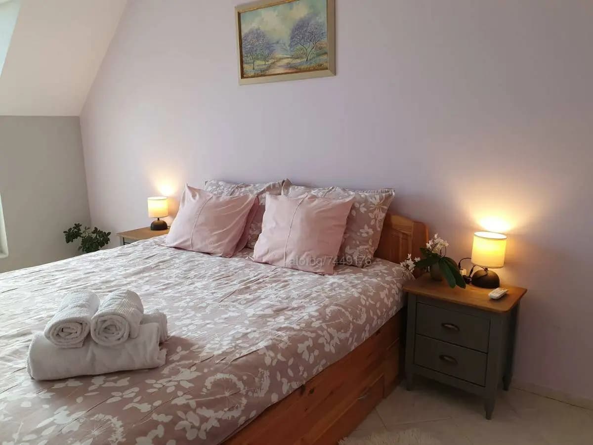 Malavi Square top center apartment! Comfort&clean!
