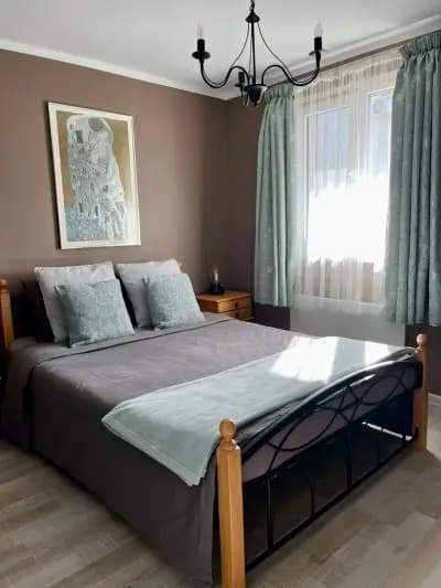 Къща за гости Романс | Guest House Romance | Къща с басейн Орешак | Джакузи | Сауна | Pet Friendly
