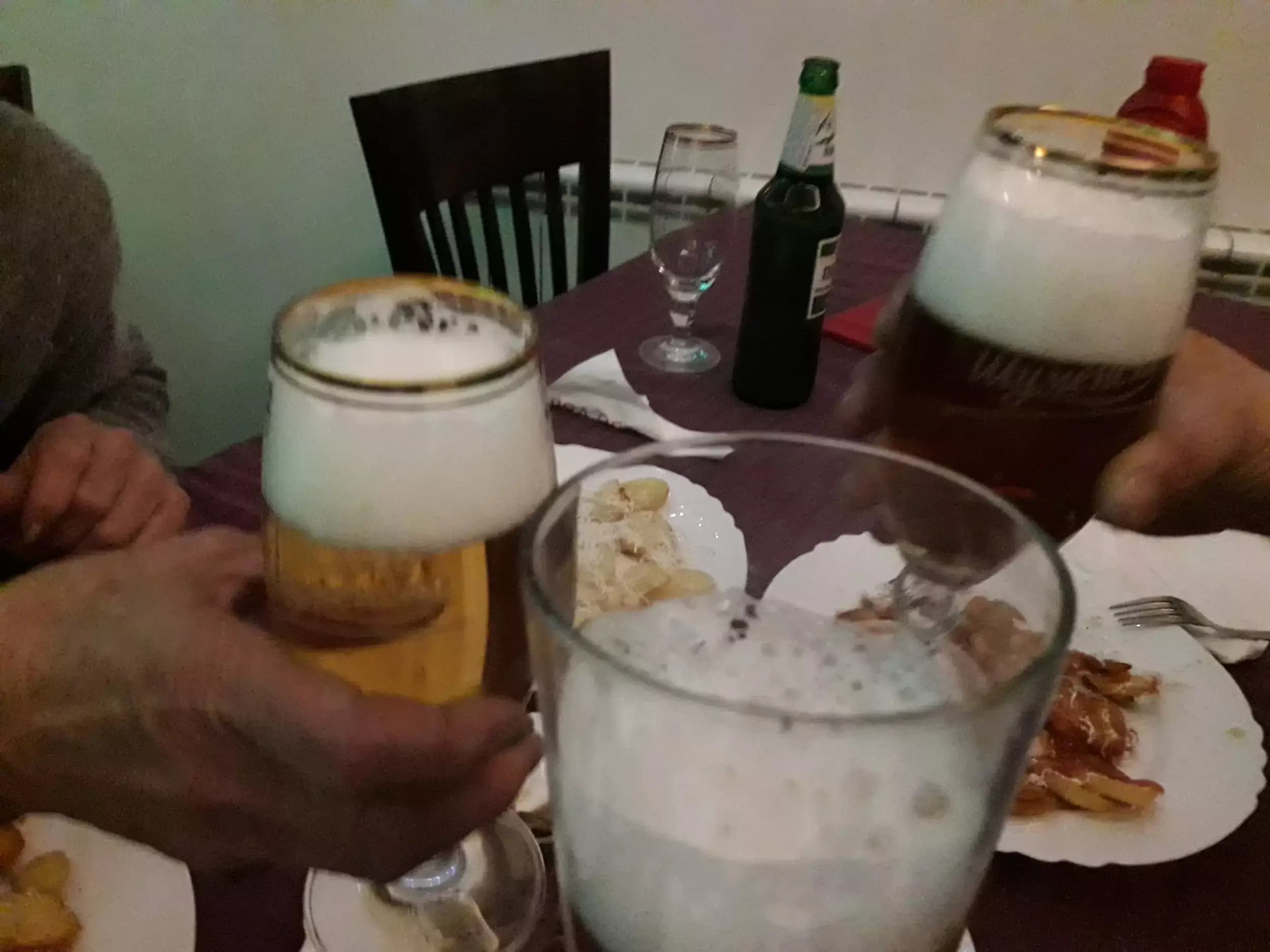 Къща за гости и бистро "Под Ореха"