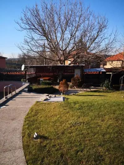 Стальовата къща