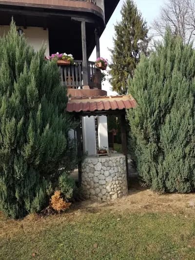 Къща за гости "Цоневски