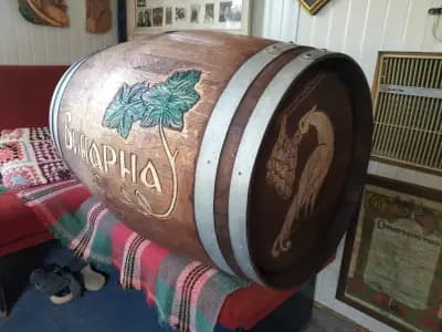 КЪЩАТА НА ЗАНАЯТИТЕ