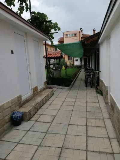 Къща за гости Шестица