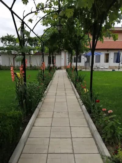 Къща за гости Шестица