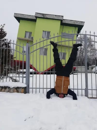 Обърнатата Къща