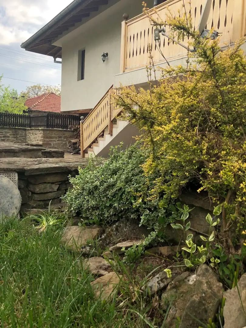 Villa Manoya