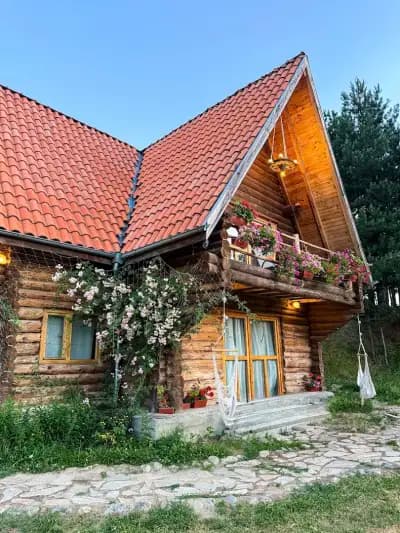 Ламбиеви колиби