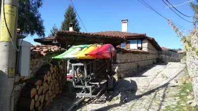 Къща за гости "Къща без име"