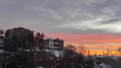 Семеен Хотел Армира
