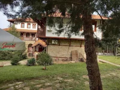 хотел Св. Теодор Тирон