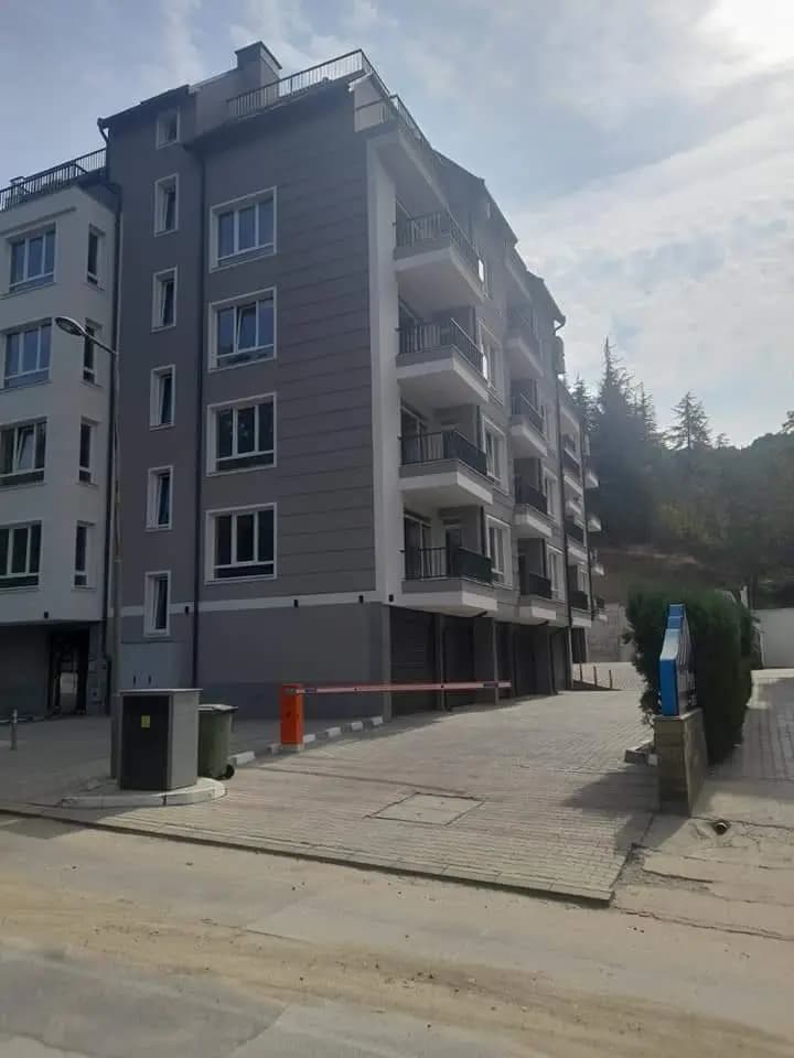 Апартамент Адиз