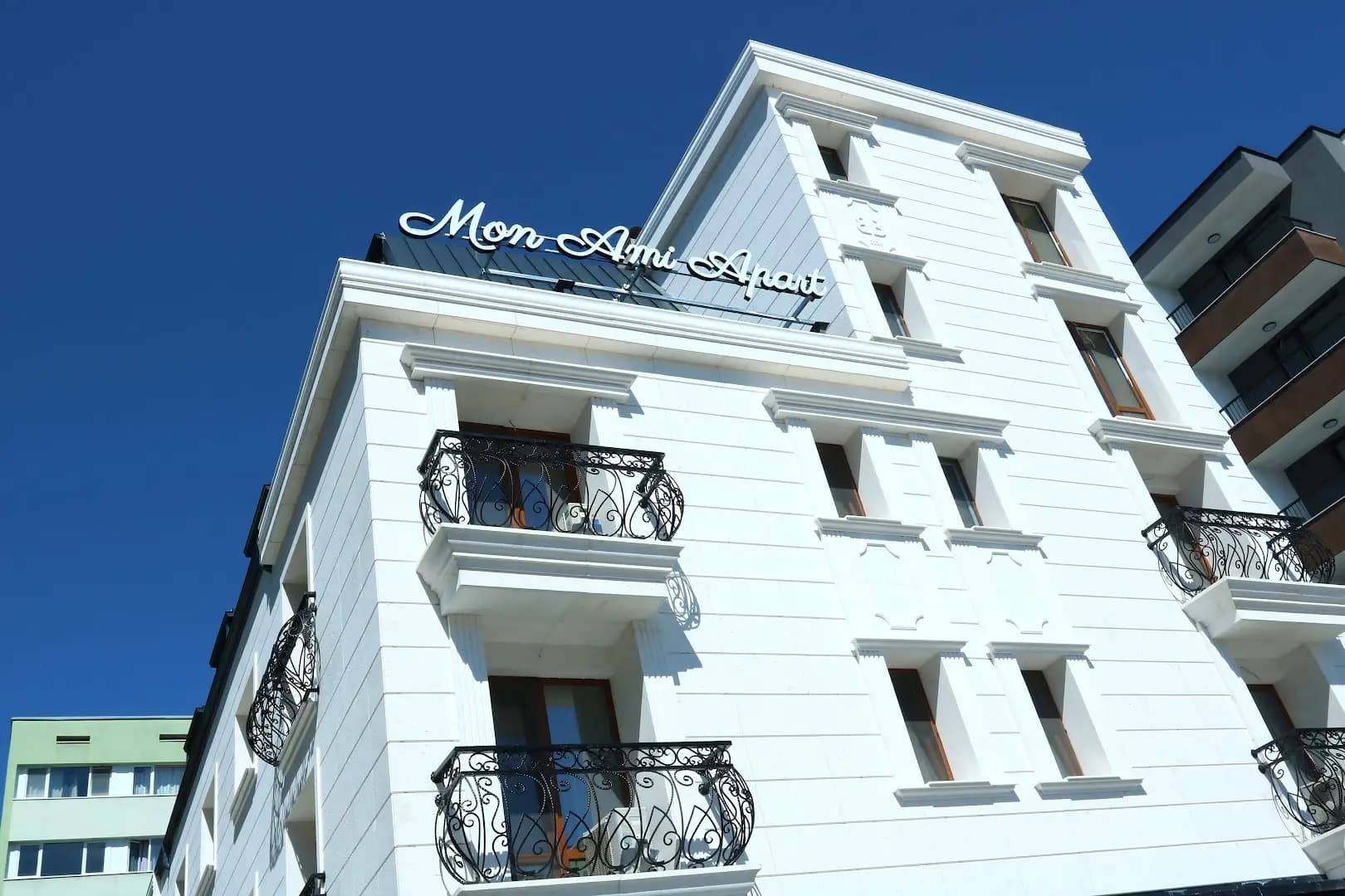 Mon Ami Apart in Studentski Grad Area
