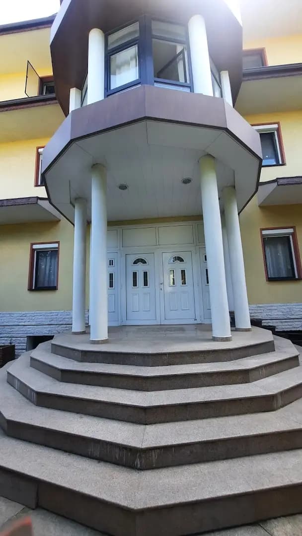 хотел Кьосев