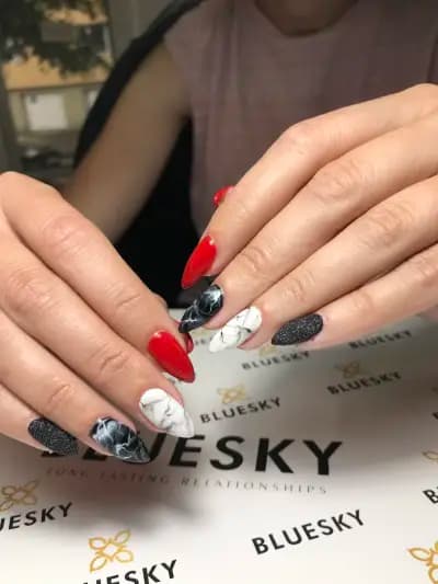 Es nail salon