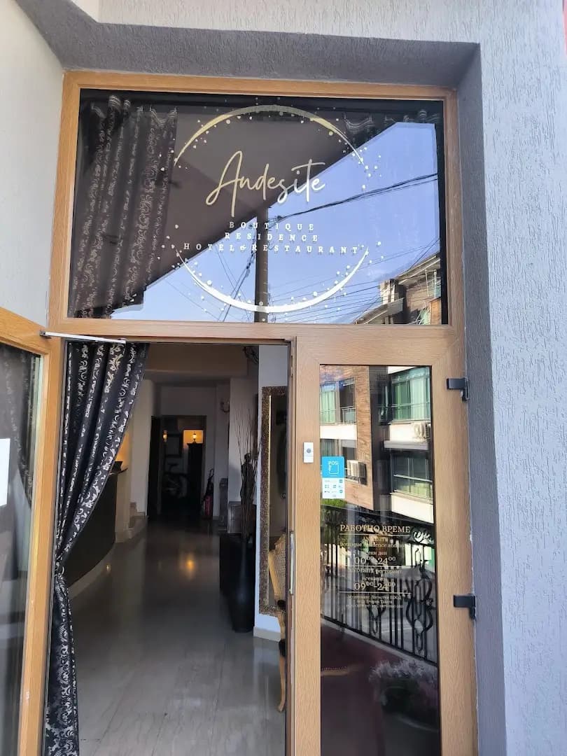 Andesite Boutique Residence Hotel