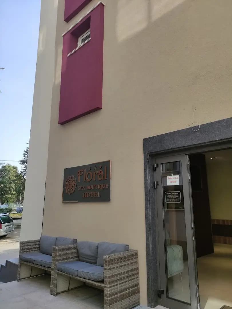 Floral Boutique Hotel