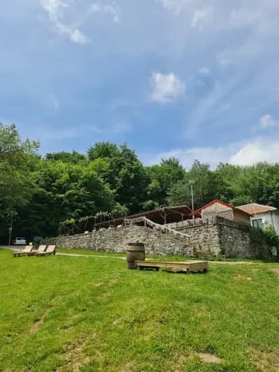 Bonsovi Poliani Hut (хижа Бонсови поляни)