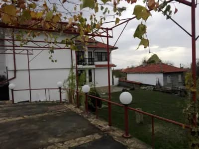 Хотел Переника