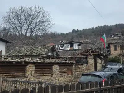 Къща за гости „Кътче“ - вила под наем в Лещен