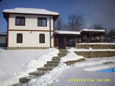 House Maya
