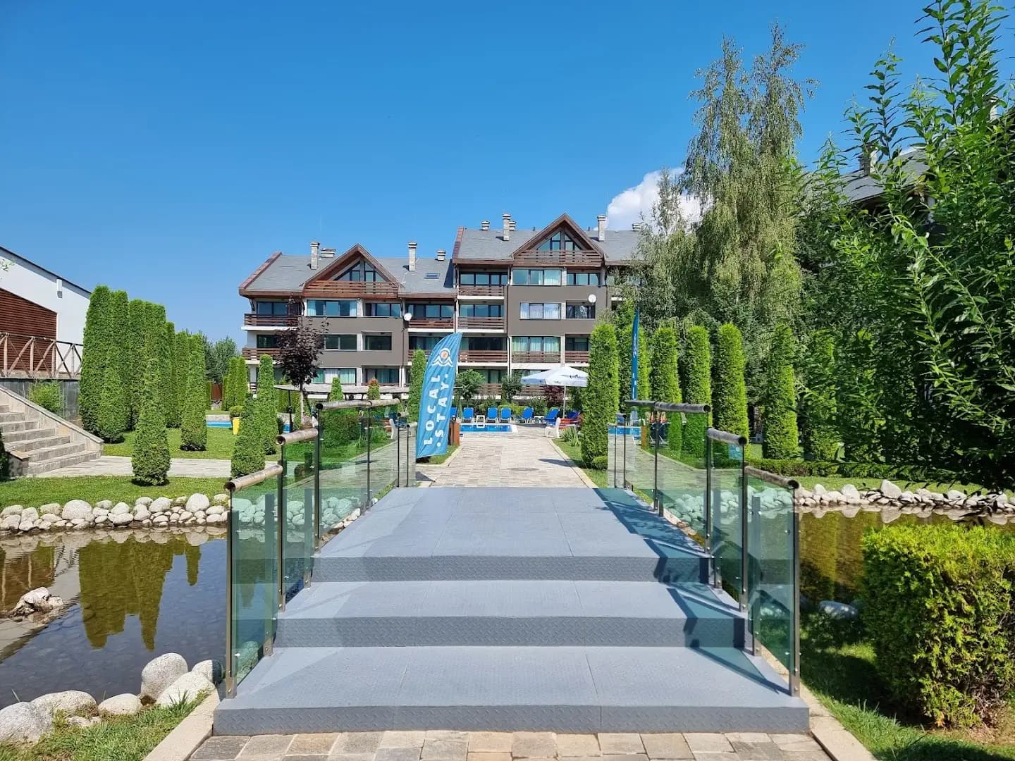 Local Stay