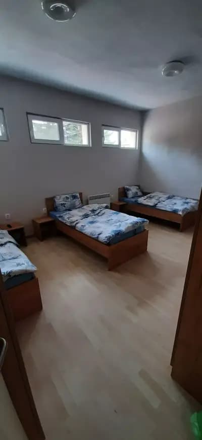 Hostel Iliana Общежитие Илияна