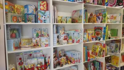 Дървени играчки - книжарница Елфите