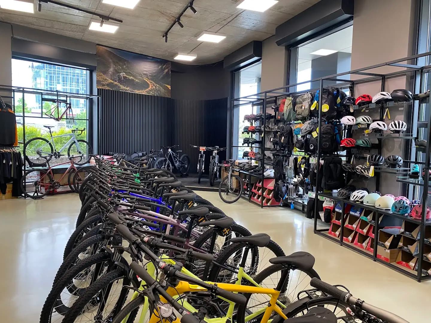 Specialized Concept Store (Bike Center)